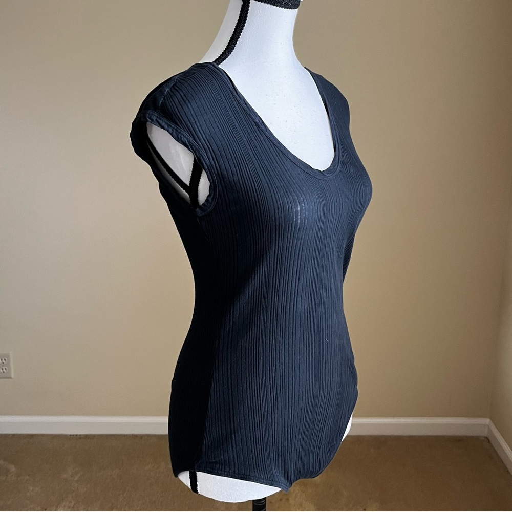 NWOT Jucca - Black Cap Sleeve Bodysuit - Medium